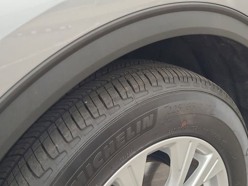 Certified 2024 Ford Escape Active w/ Cold Weather Package image 9