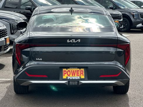 Certified 2025 Kia K4 LXS image 5