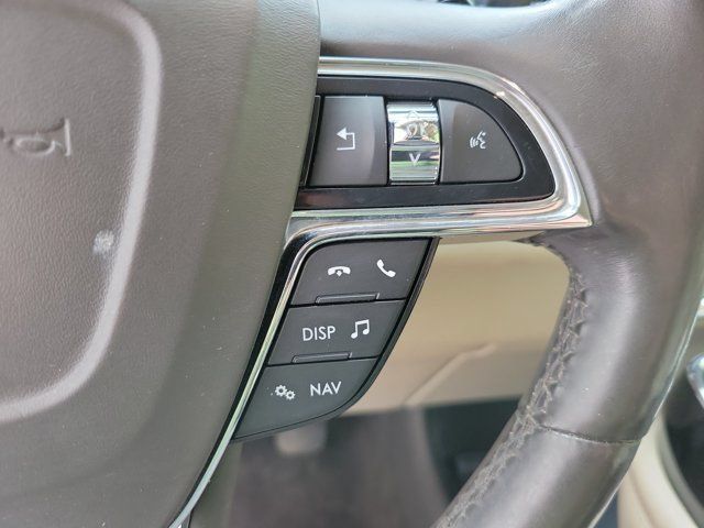 Used 2020 Lincoln Navigator Reserve RWD image 23