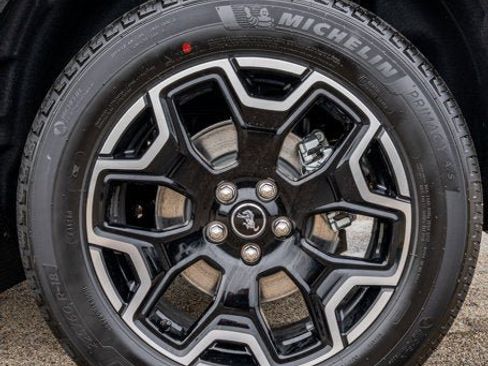 New 2025 Ford Bronco Sport Outer Banks w/ Outer Banks Tech Package+ image 9