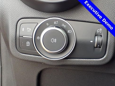 New 2025 Alfa Romeo Stelvio Sprint w/ Veloce Package image 18