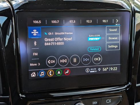 Used 2023 Chevrolet Traverse Premier image 31