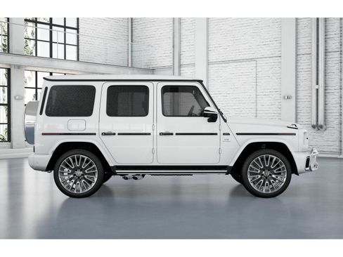 New 2026 Mercedes-Benz G 63 AMG 4MATIC image 3