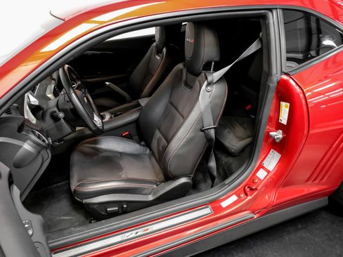 Used 2014 Chevrolet Camaro ZL1 RWD image 27