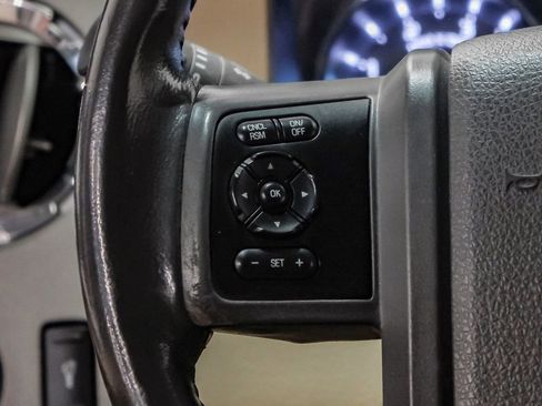 Used 2016 Ford F250 Lariat w/ Lariat Interior Package image 16