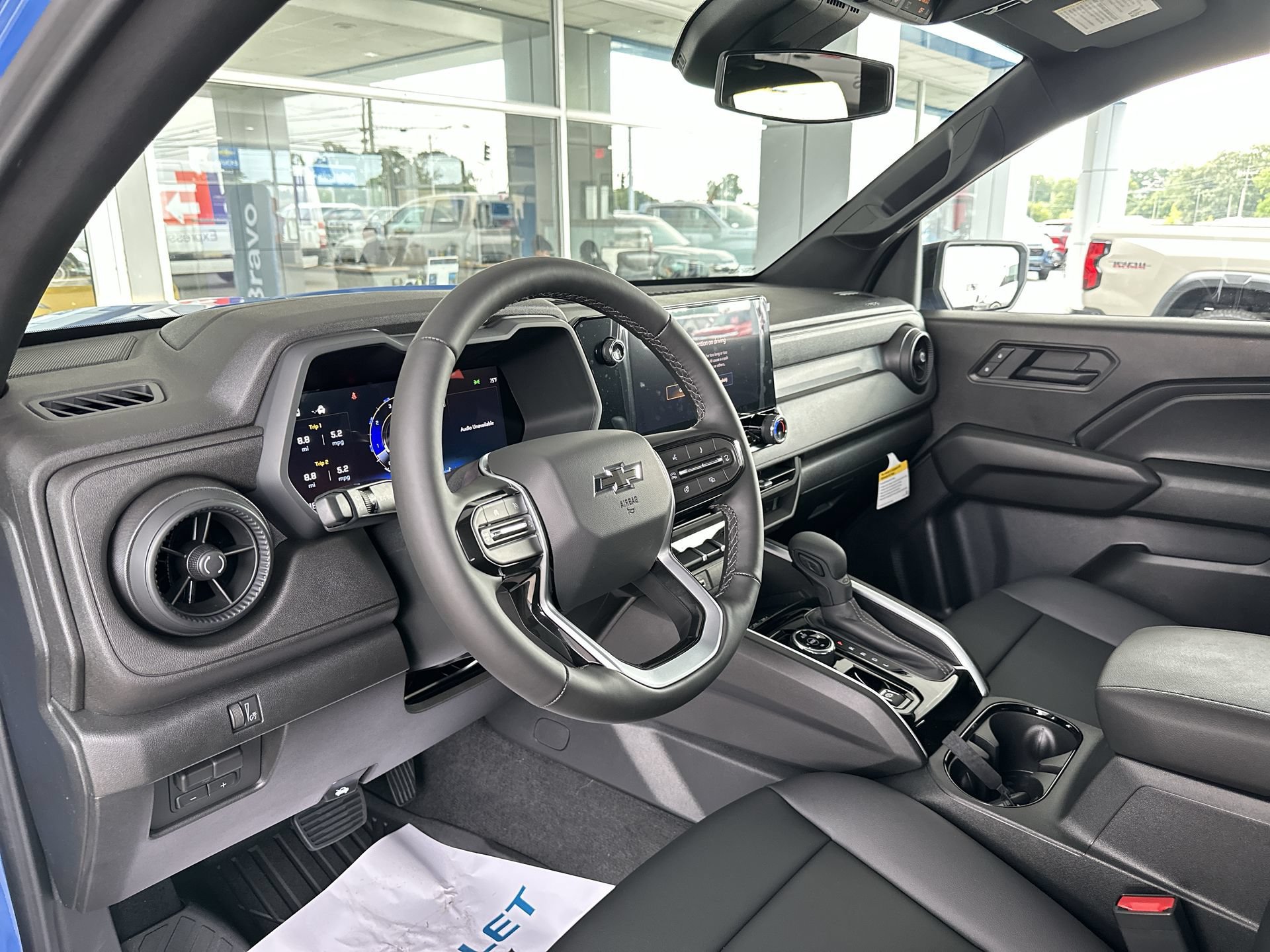 New 2026 Chevrolet Colorado Trail Boss AWD/4WD image 10