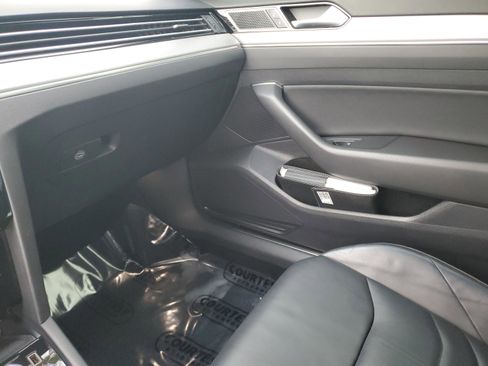 Used 2019 Volkswagen Arteon SEL image 24