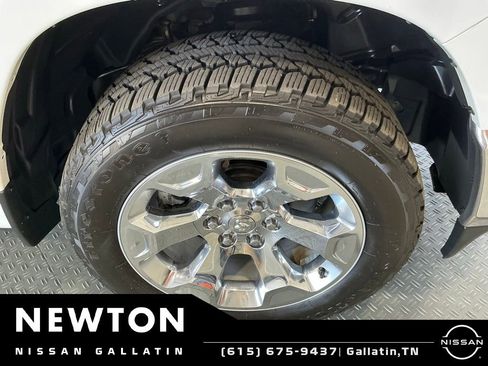 Used 2020 RAM 1500 Big Horn AWD/4WD image 39