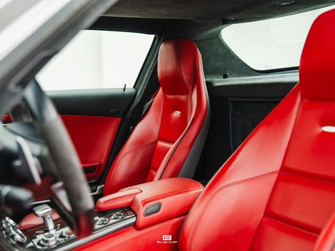 Used 2011 Mercedes-Benz SLS AMG Coupe image 8