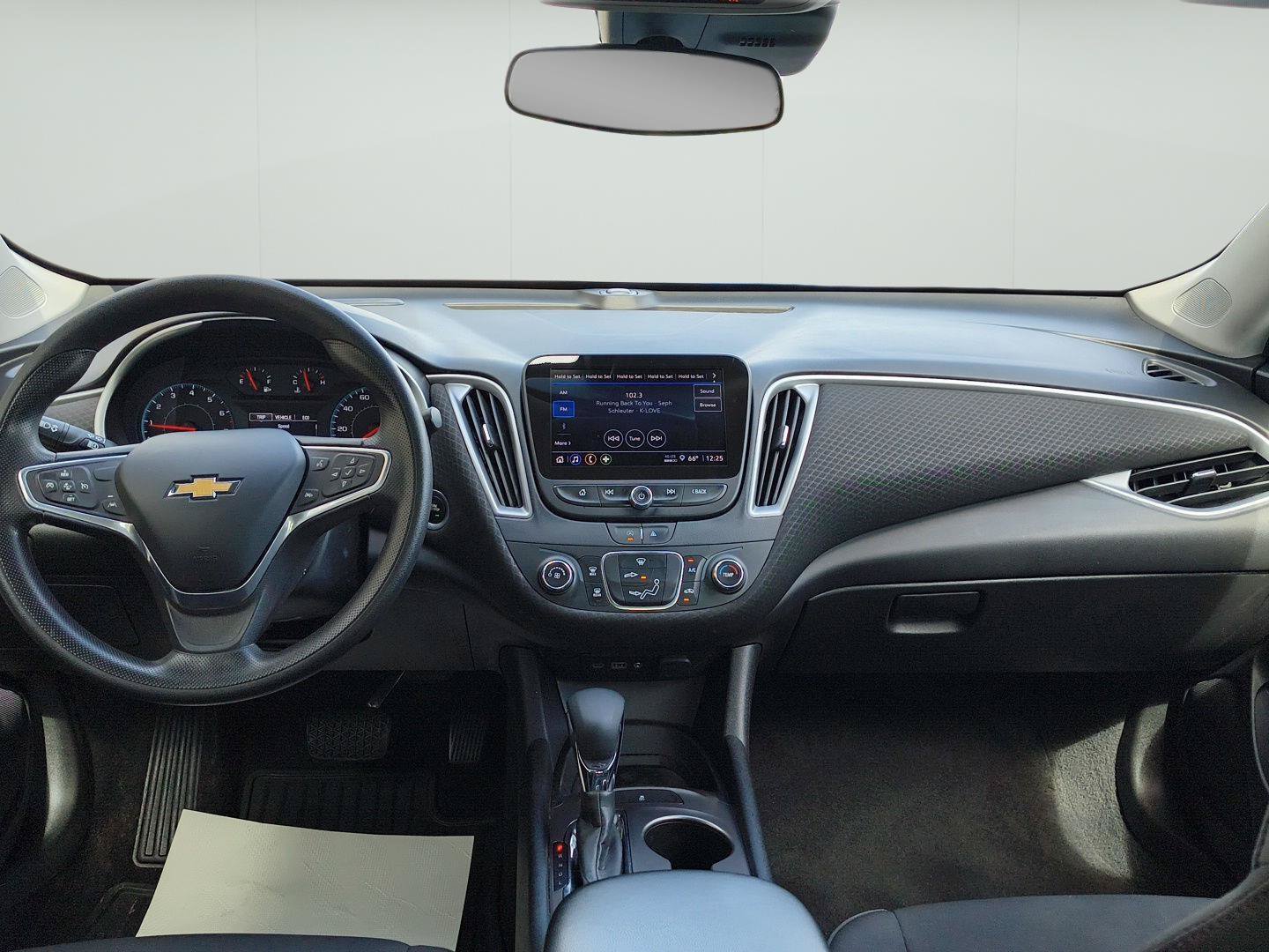 Used 2023 Chevrolet Malibu LS FWD image 14