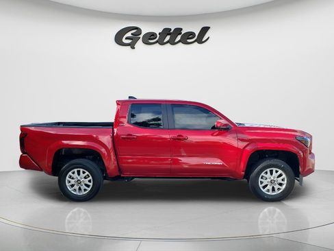 Certified 2025 Toyota Tacoma SR5 RWD image 4
