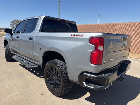 Used 2025 Chevrolet Silverado 1500 LT Trail Boss w/ Convenience Package II image 3