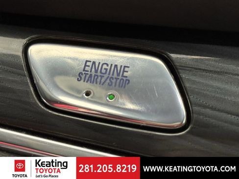 Used 2024 Buick Enclave Premium image 28