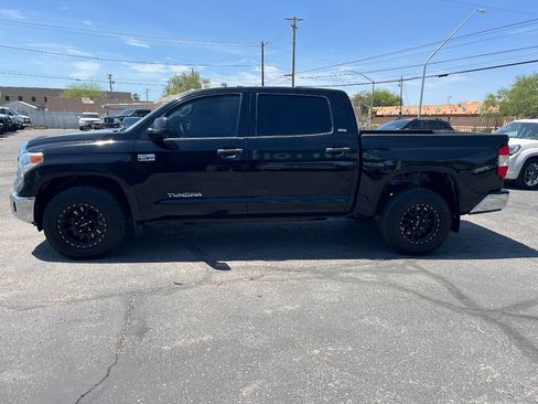 Used 2014 Toyota Tundra SR5 w/ SR5 Upgrade Package AWD/4WD image 9