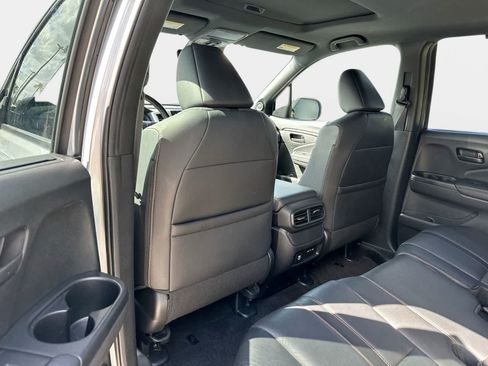 Certified 2024 Honda Passport TrailSport image 12