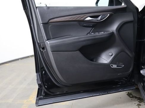 Used 2023 Buick Envision Avenir FWD image 18