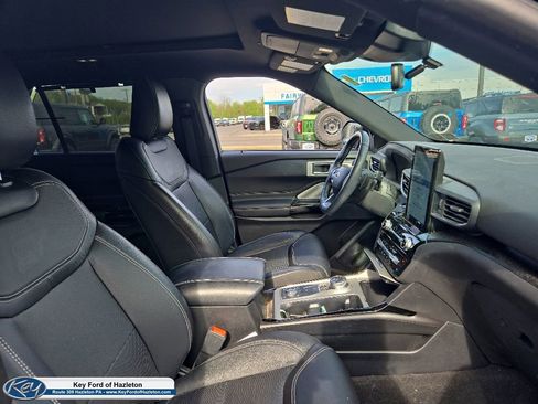 Used 2022 Ford Explorer ST w/ Equipment Group 401A AWD/4WD image 21