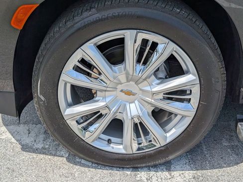 Used 2024 Chevrolet Tahoe High Country AWD/4WD image 31
