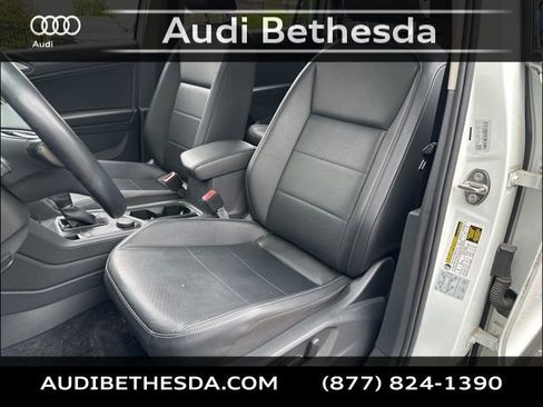 Used 2019 Volkswagen Tiguan SE AWD/4WD image 26