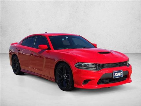Used 2020 Dodge Charger GT w/ Plus Group image 3