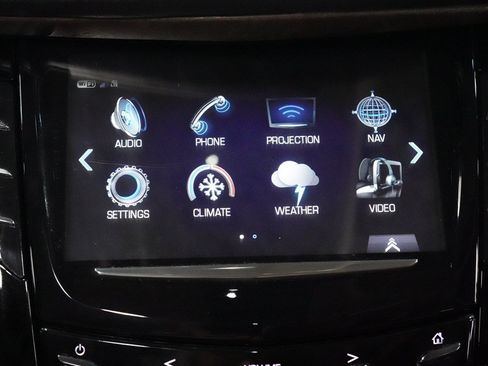 Used 2018 Cadillac Escalade ESV Premium Luxury AWD/4WD image 18