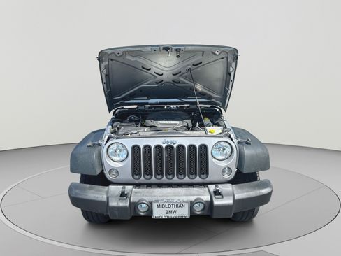Used 2016 Jeep Wrangler Unlimited Sport AWD/4WD image 33