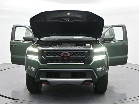 Used 2023 Nissan Frontier PRO-4X w/ Pro Convenience Package AWD/4WD image 42