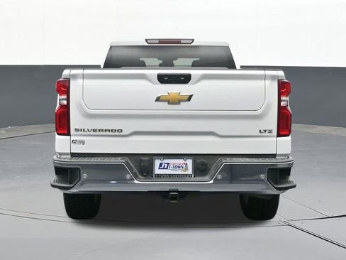 Used 2022 Chevrolet Silverado 1500 LTZ image 11