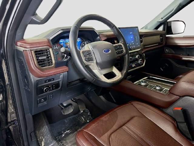 Used 2023 Ford Expedition Limited AWD/4WD image 22