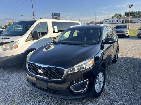 Used 2016 Kia Sorento LX AWD/4WD image 2