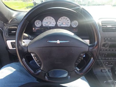 Used 2003 Ford Thunderbird image 36