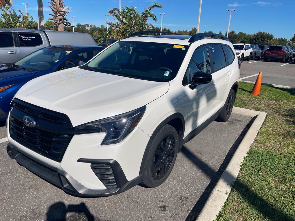 Certified 2024 Subaru Ascent Onyx Edition w/ Popular Package Onyx AWD/4WD image 1