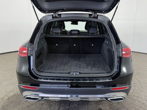Used 2023 Mercedes-Benz GLC 300 4MATIC image 7