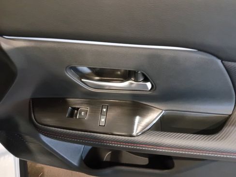 Used 2026 Nissan Kicks SR FWD image 31