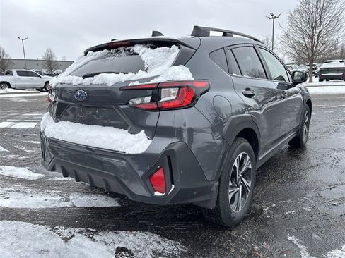 Used 2024 Subaru Crosstrek 2.0i Premium image 11