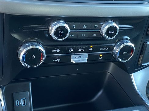 Used 2024 Ford F150 XLT w/ Mobile Office Package image 21