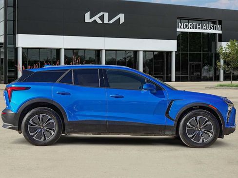 Used 2024 Chevrolet Blazer EV LT image 7