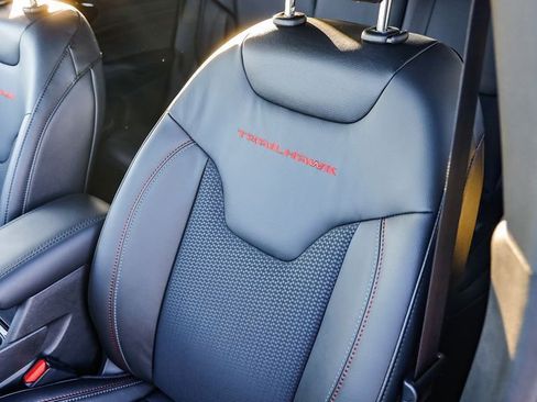 New 2026 Jeep Compass Trailhawk w/ Sun, Sound & Navigation Group image 26