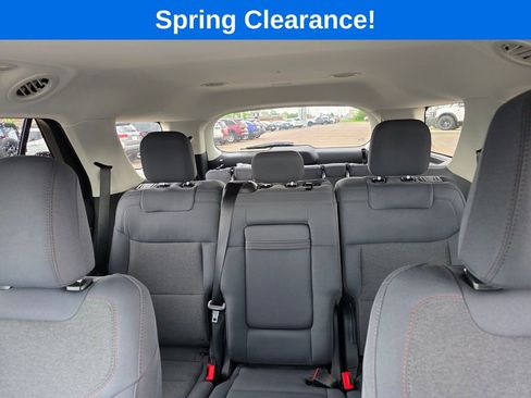 Used 2026 Ford Explorer Active AWD/4WD image 20