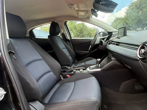 Used 2020 Toyota Yaris LE FWD image 16