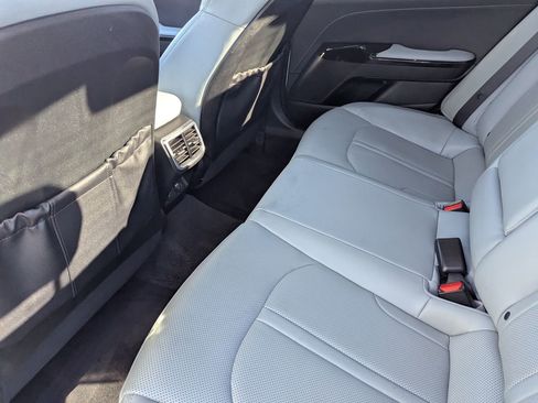 Used 2023 Kia K5 EX w/ EX Premium Package image 17