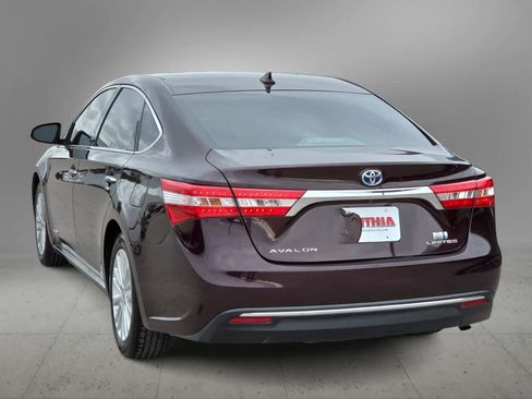 Used 2013 Toyota Avalon Limited FWD image 7