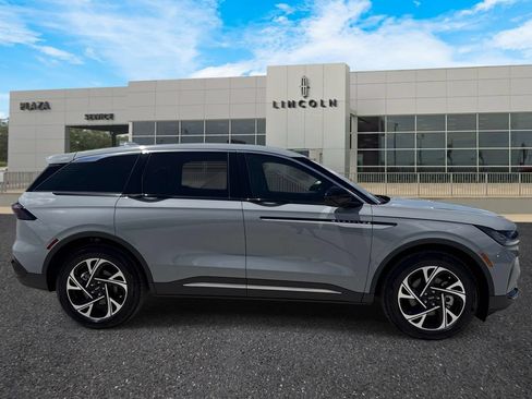 New 2026 Lincoln Nautilus Premier w/ Equipment Group 102A AWD/4WD image 2