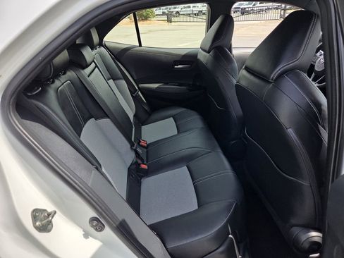 Used 2022 Toyota Corolla XSE FWD image 14