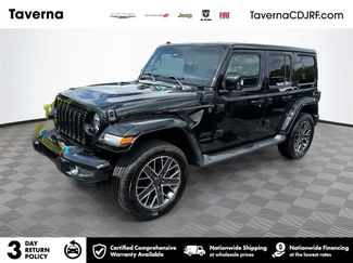 Used 2022 Jeep Wrangler Unlimited Sahara AWD/4WD video 1