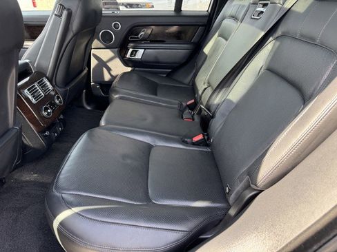 Used 2022 Land Rover Range Rover Westminster Edition image 14