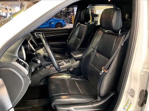 Used 2018 Jeep Grand Cherokee High Altitude AWD/4WD image 10
