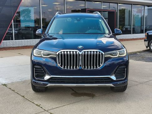 Used 2020 BMW X7 xDrive40i w/ Premium Package AWD/4WD image 17