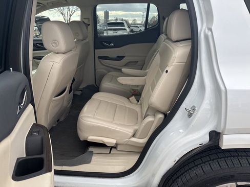 Used 2020 GMC Acadia Denali w/ Trailering Package image 5