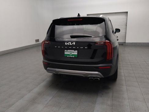 Used 2022 Kia Telluride EX w/ EX Premium Package image 7